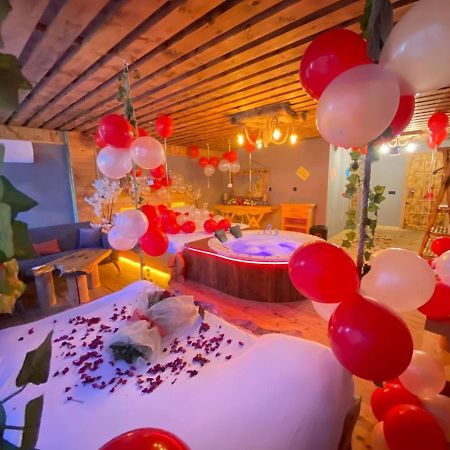 Heaven Vip Wooden Palace Bed & Breakfast Ardeşen Eksteriør bilde