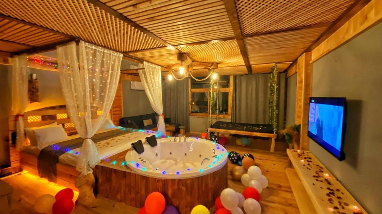 Heaven Vip Wooden Palace Bed & Breakfast Ardeşen Eksteriør bilde