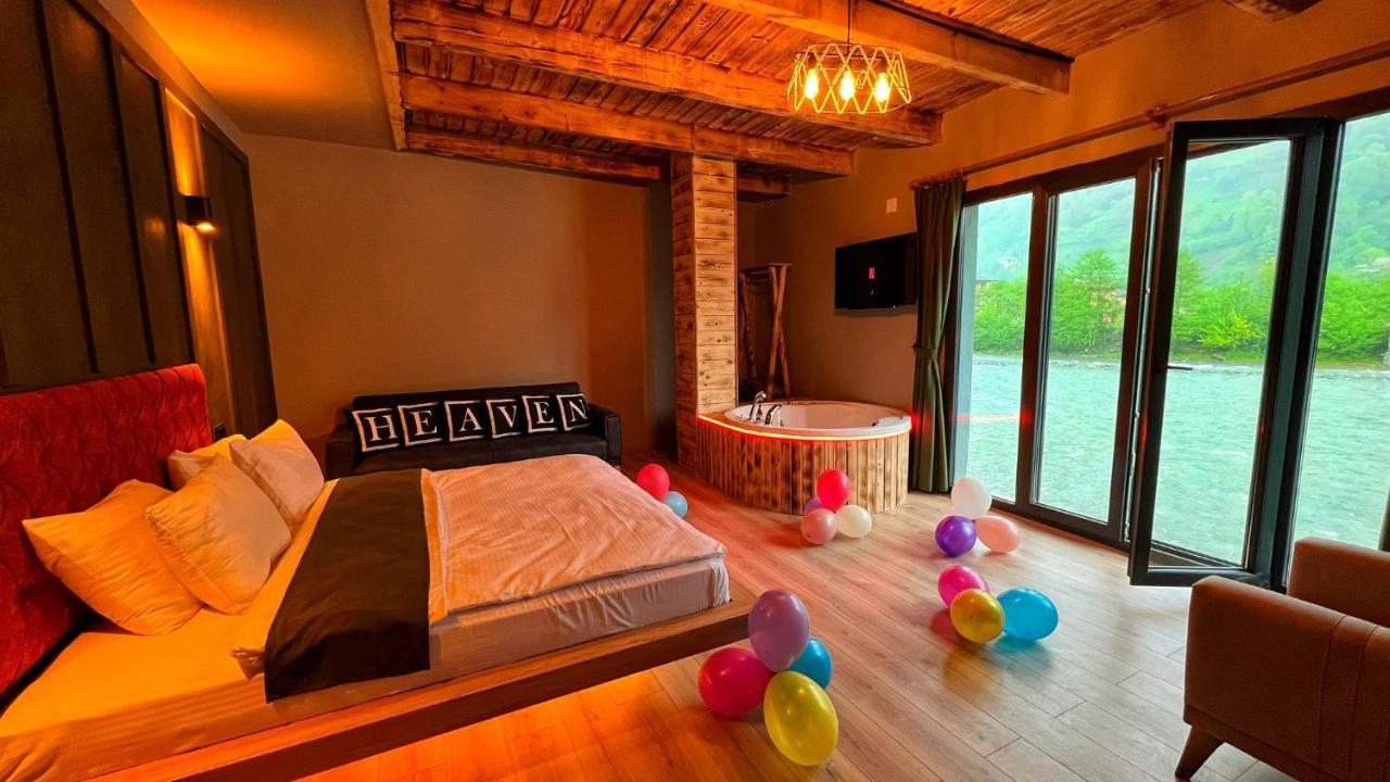 Heaven Vip Wooden Palace Bed & Breakfast Ardeşen Eksteriør bilde