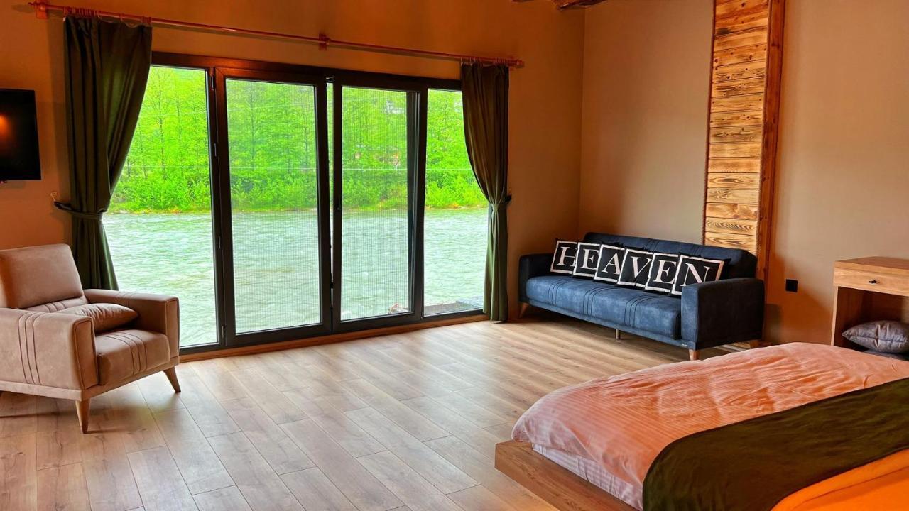Heaven Vip Wooden Palace Bed & Breakfast Ardeşen Eksteriør bilde