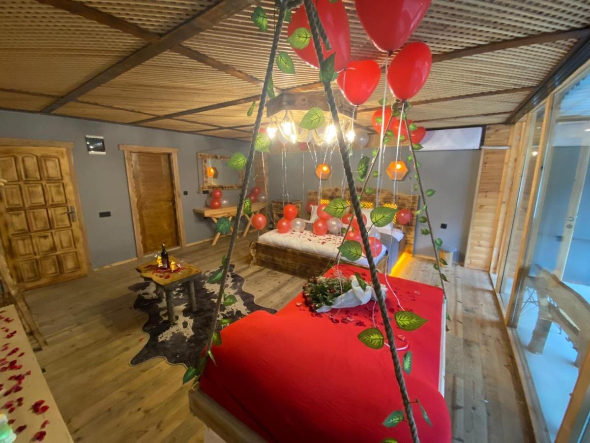 Heaven Vip Wooden Palace Bed & Breakfast Ardeşen Eksteriør bilde