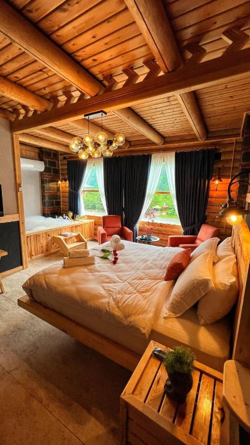 Heaven Vip Wooden Palace Bed & Breakfast Ardeşen Eksteriør bilde