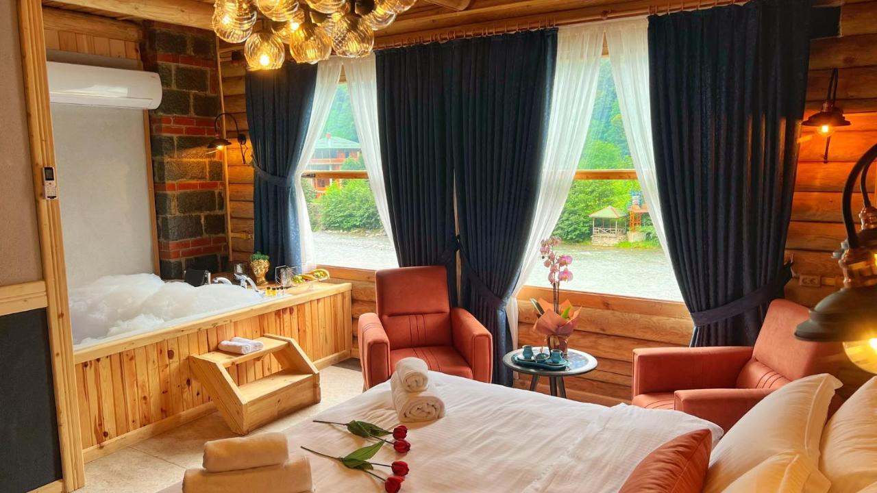 Heaven Vip Wooden Palace Bed & Breakfast Ardeşen Eksteriør bilde